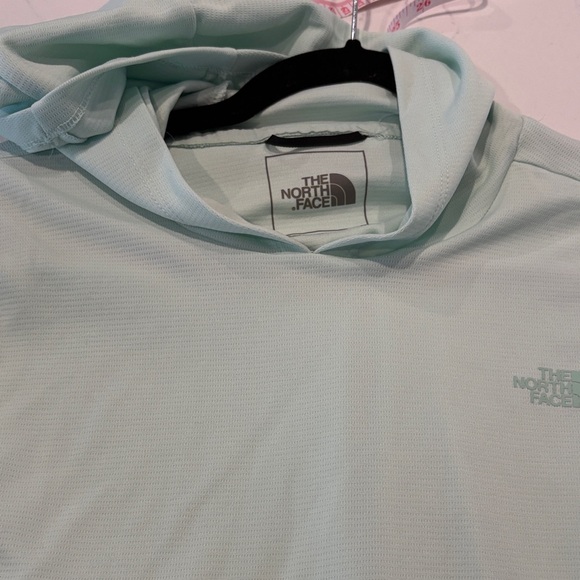 The North Face Light Green Pullover - Picture 4 of 4